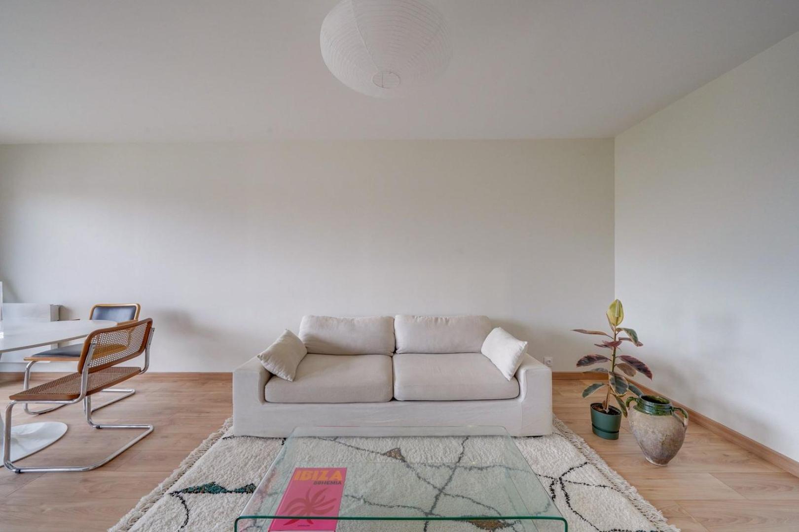 Nice Apartment With Balcony St Genes And Parking Bordeaux Buitenkant foto